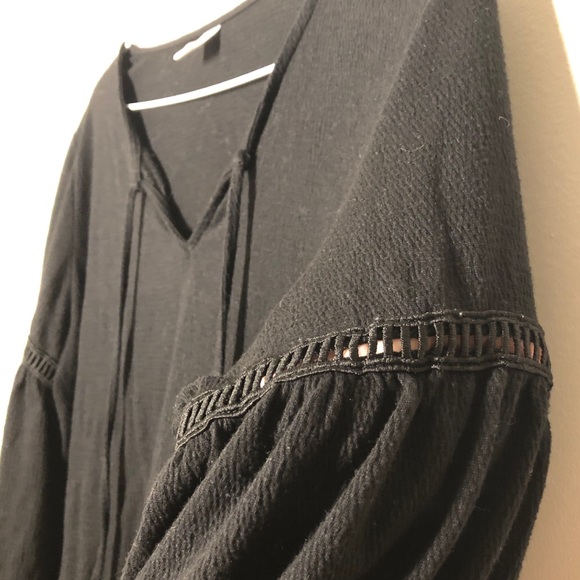 Black peasant blouse - Picture 1 of 4